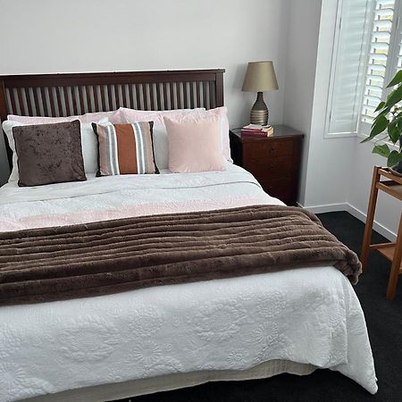 Omahanui - City Fringe Guesthouse オークランド エクステリア 写真